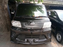 Daihatsu Luxio D 2017 Hitam 4