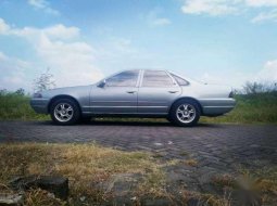 Nissan Cefiro Tahun 1991 3