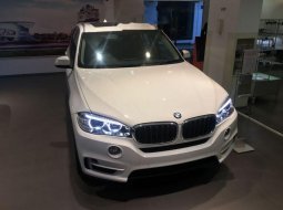 BMW X5 xDrive25d 2018 SUV 4