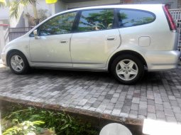 Honda Stream 2002 Automatic 1