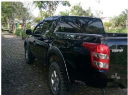 Jual mobil Mitsubishi Triton 2017 Papua Barat 3