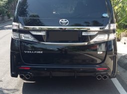 Toyota Vellfire Z 2013 Automatic 5