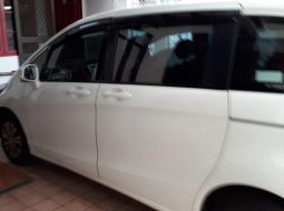 Jual Mobil Honda Freed E 2013 3