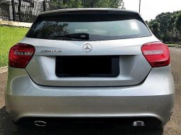  Mercedes-Benz A200 2013 3