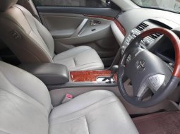 Jual Cepat Toyota Camry V 2010 Automatic 2