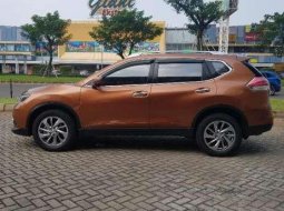 Jual mobil Nissan X-Trail 2.5 AT Tahun 2015 Automatic 2