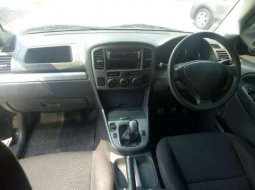 Dijual Suzuki Escudo 1.6 2004 4