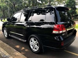 Jual mobil Toyota Land Cruiser AT Tahun 2010 Automatic 4