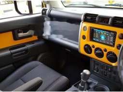 Jual mobil Toyota FJ Cruiser 2017 DKI Jakarta kondisi bagus 1