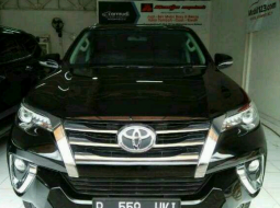 Jual mobil Toyota Fortuner 2.4 Automatic AT Tahun 2016  2