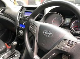 Hyundai Santa Fe 2,2 CRDi 2012 4