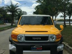 Toyota FJ Cruiser 4.0L V6 2018 2