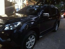 2015 Isuzu MU-X Premiere Dijual 5