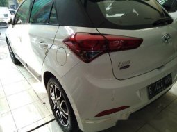 Hyundai i20 1.4 A/T 2016 3