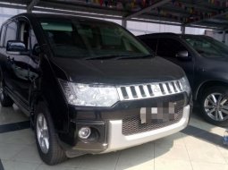 Mitsubishi Delica D5 2014 Hitam  5