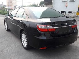 Toyota Camry V 2015 Dijual 3