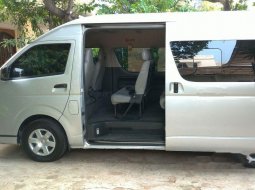 Toyota Hiace High Grade Commuter 2014 Dijual 8