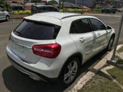 Mercedes-Benz GLA200 Urban 2015 Dijual 2