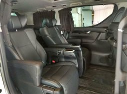 Toyota Vellfire G 2018 AT Dijual 5