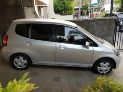 Honda Fit 2004 Dijual 8