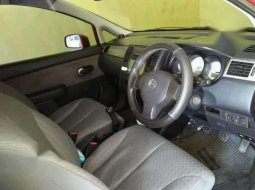 2010 Nissan Latio Dijual  7