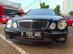  Mercedes-Benz E55 AMG 2005 Dijual   6