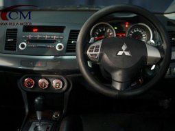 Mitsubishi Lancer Evolution Evolution X 2010 Sedan dijual 2