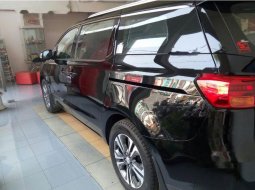 Kia Grand Sedona 2018 Dijual  5