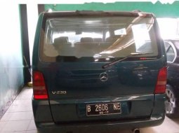 Mercedes-Benz V230 1996 dijual 3