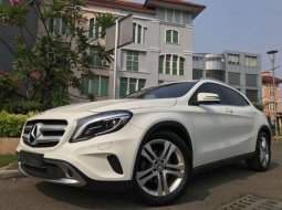 Mercedes-Benz GLA200 Urban 2015  1