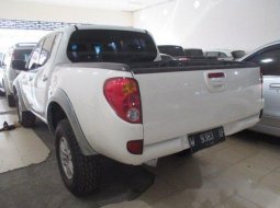 Mitsubishi Strada 2012 Dijual  2