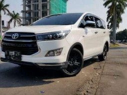 2017 Toyota Grand Innova Venturer dijual  8