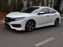 Honda Civic Turbo 1.5 Automatic 2016 dijual 5