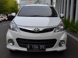 Toyota Avanza Veloz 1.5 AT 2012 dijual  6