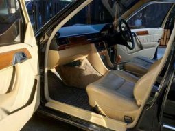 1990 Mercedes-Benz 300E dijual 3