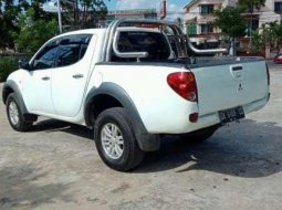 2012 Mitsubishi Triton Dijual 3