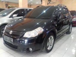 Suzuki SX4 X-Over Tahun 2010 dijual 2