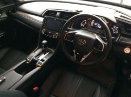 Honda Civic ES Prestige 2017 Sedan Dijual 13