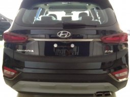 Hyundai Santa Fe CRDI 2018 Dijual  3