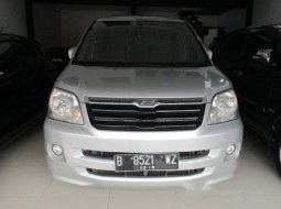 Toyota Noah 2004 Dijual  8