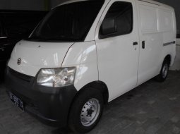 Daihatsu Gran Max Minivan MT Tahun 2012 Dijual 1