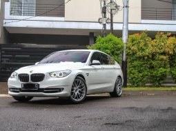 BMW 535i Luxury GT 2010 Hatchback Dijual 4