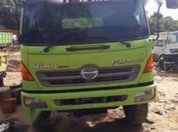 2014 Hino Dutro Dijual 1