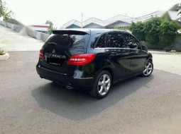 Mercedes Benz B200 Sport 2014 4