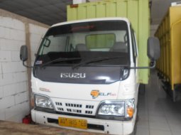 Isuzu Elf Truck NA 2015 2