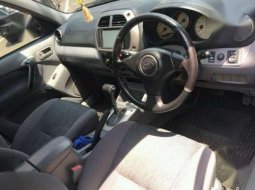 2002 Toyota RAV4 LWB Dijual 3