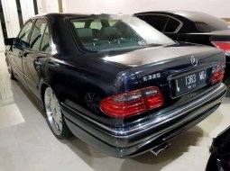 Mercedes-Benz E320 W210 3.2 Automatic 1998 Sedan dijual 5
