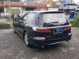 Honda Odyssey Absolute V6 Automatic 2012 dijual 2