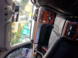 Mercedes-Benz S320 W220 2001 Sedan Dijual 4