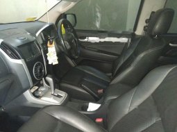 Isuzu MU-X 2.5 2014 SUV dijual 4